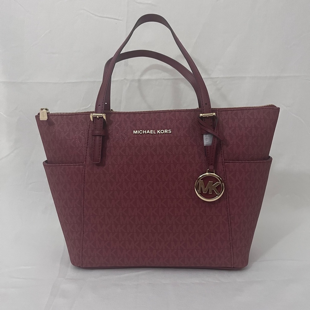 MICHAEL KORS Jet Set East West Top Zip Tote